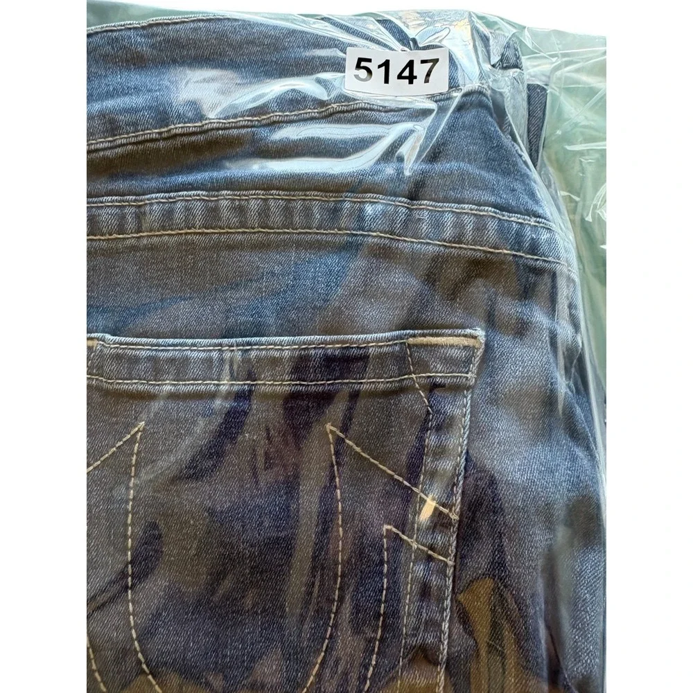 True Religion Ricky Relaxed Fit Jeans Mens 33x32.5 Blue Denim Logo Straight Leg